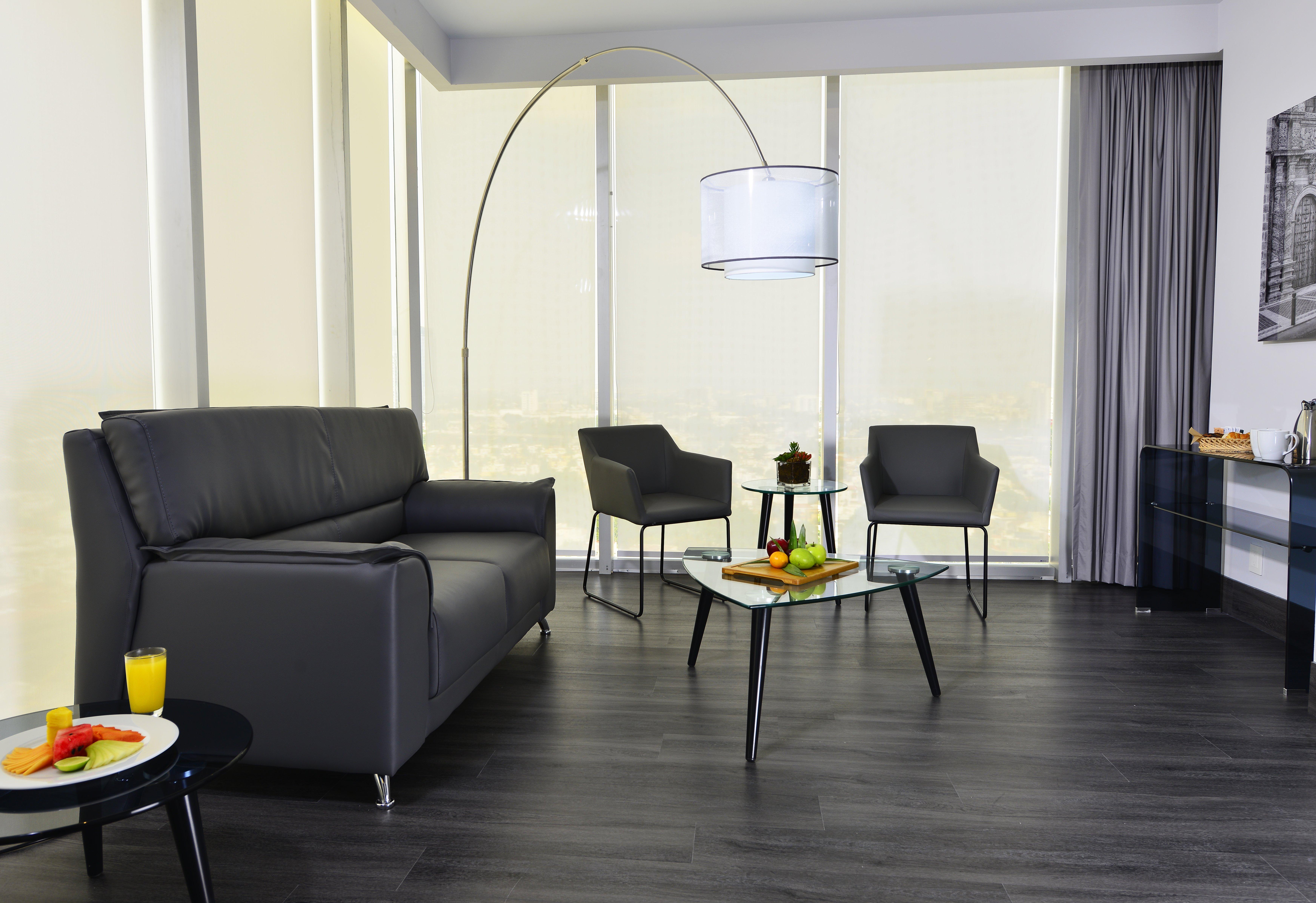 Baruk Guadalajara Hotel De Autor Exterior photo A living room with a floor lamp